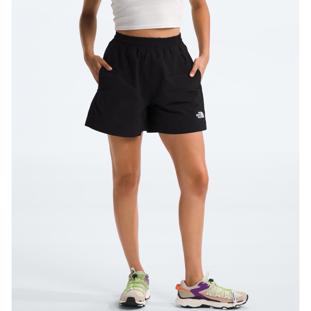 The North Face Women’s Wander shorts